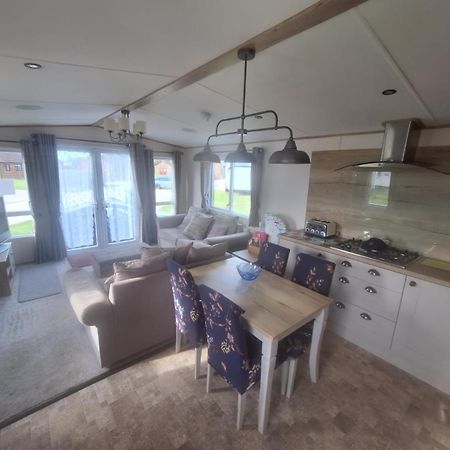 Beautiful Holiday 3 Bed Home Camber-Sands Εξωτερικό φωτογραφία